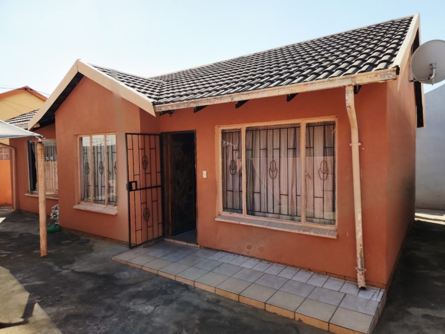 3 Bedroom Property for Sale in Tlhabane West North West